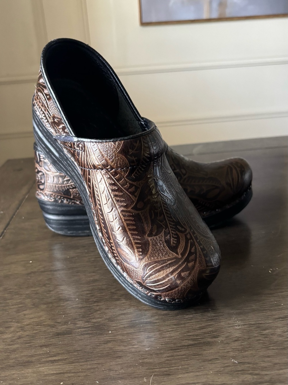 Dansko shoes clogs